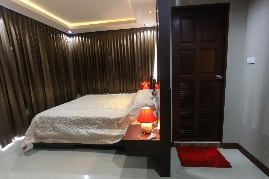 Brave Lion Hotel Pantai Jomtien Bilik gambar